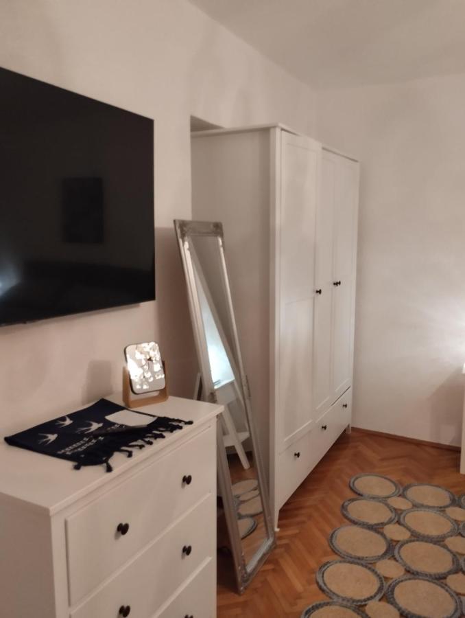 Foreks Apartman Apartment Makarska Exterior foto